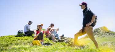 Journée internationale de l’amitié. Vacances entre amis : 3 bonnes raisons de partir ensemble chez nous !