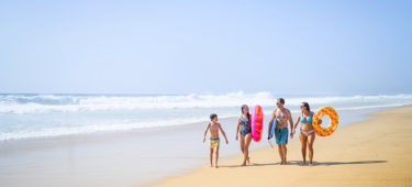Vacances d’été : besoin d’aide pour choisir ? On connaît la mer… et la montagne par cœur.